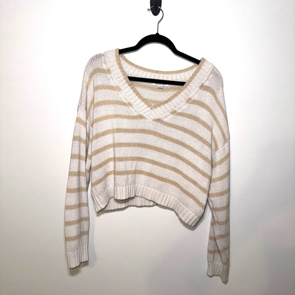 AMERICAN EAGLE Cropped Knit Sweater - Picture 1 of 2
